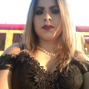 Meet your Posher, Nadia